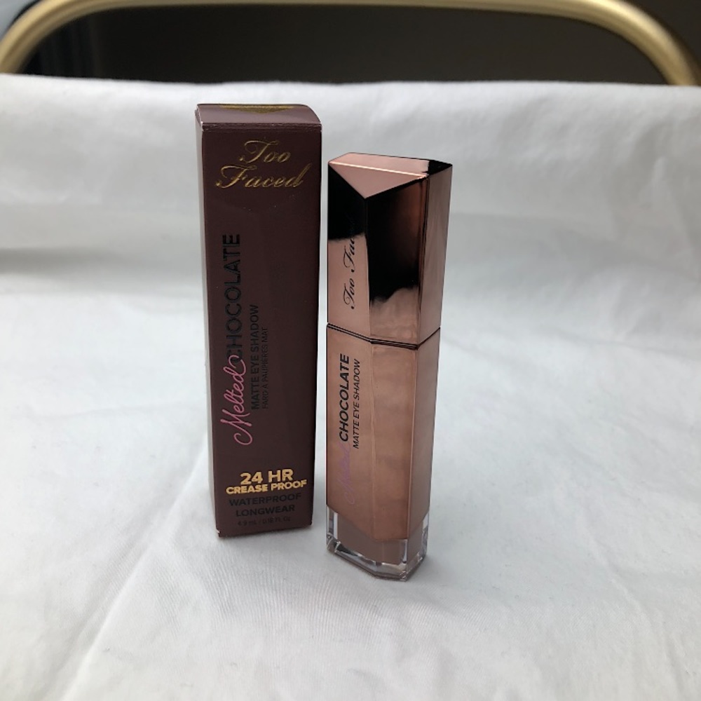 Melted Chocolate Matte Eyeshadow